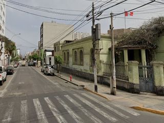 Foto 5 de VENTA DE CASA COMO TERRENO EN LA INMEJORABLE ZONA DE BREÑA