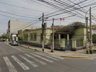 Foto 8 de VENTA DE CASA COMO TERRENO EN LA INMEJORABLE ZONA DE BREÑA