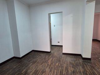 Foto 5 de Alquilo como vivienda u oficina 125m2 + azotea