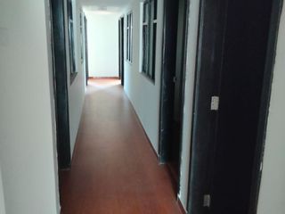 Foto 10 de EDIFICIO DE 5 PISOS