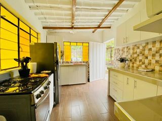 Foto 5 de SE VENDE CASA DE CAMPO EN SANTA ROSA DE QUIVES