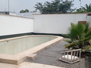 Foto 5 de VENDO CASA EN BRISAS DE VILLA DE 300 MTS2 DE 4 DORMITORIOS