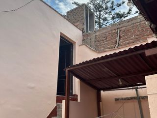 Foto 8 de VENDO CASONA EN BARRANCO DETRAS DEL MUSEO PEDRO DE OSMA