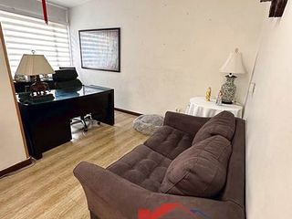 Foto 5 de Casa en Venta en San Nicolas de Pontevedra