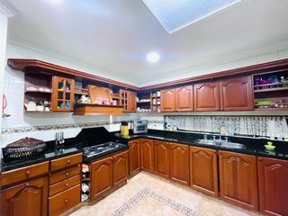 Foto 18 de VENDO CASA SAN JOSE DE BAVARIA 250 M2 - LOTE 418 M2