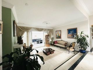 Foto 2 de VENDO CASA SAN JOSE DE BAVARIA 250 M2 - LOTE 418 M2