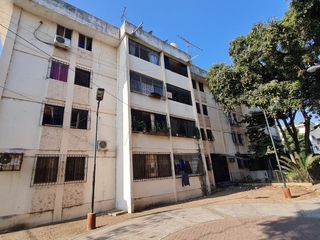 Foto 1 de Venta de Departamento de 3 dormitorios en segundo piso alto, Bloque Ciudadela Valdivia, Sur de Guayaquil, cerca a C.C. Riocentro Sur