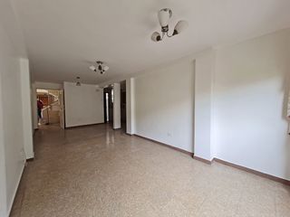 Foto 4 de Venta de Departamento de 3 dormitorios en segundo piso alto, Bloque Ciudadela Valdivia, Sur de Guayaquil, cerca a C.C. Riocentro Sur
