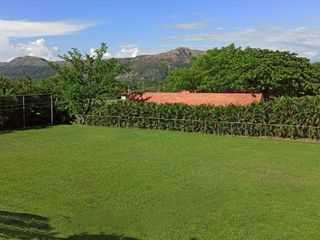 Foto 13 de VENDO ESPECTACULAR CSA EN PEÑALISA GIRARDOT