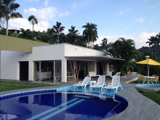 Foto 4 de CASA CAMPESTRE Sector San Bernardo del viento (Manizales). Tierra calidad antes del peaje
