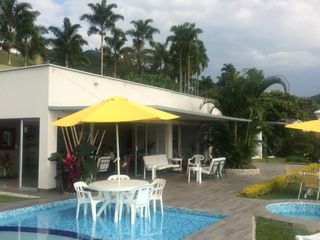 Foto 5 de CASA CAMPESTRE Sector San Bernardo del viento (Manizales). Tierra calidad antes del peaje