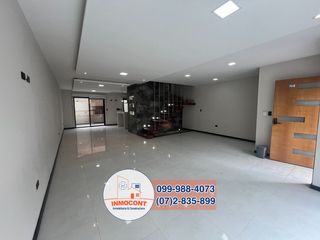 Foto 4 de AMPLIA CASA DE CINCO DORMITORIOS EN VENTA, Sector Sudamericano Ricaurte C1432