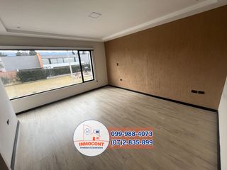 Foto 14 de AMPLIA CASA DE CINCO DORMITORIOS EN VENTA, Sector Sudamericano Ricaurte C1432