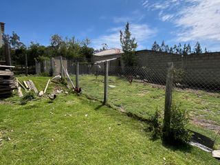 Foto 20 de AMPLIA CASA RENTERA CON AREA VERDE Y JARDINES, Sector La Raya Ricaurte C1433