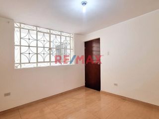 Foto 8 de ¡Departamento En Venta! 1Er Piso En Urb. Previ Bocanegra - Callao