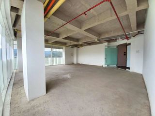 Foto 5 de OFICINA EN VENTA SECTOR  VEREDA BOJACA PASEO DE LOS ZIPAS TRES ESQUINAS CHIA