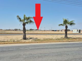 Foto 1 de TERRENO A FILO DE PISTA CARRETERA CHICLAYO PIMENTEL