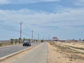 Foto 2 de TERRENO A FILO DE PISTA CARRETERA CHICLAYO PIMENTEL