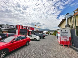 Foto 5 de RENTA LOCAL CUMBAYA 70M2