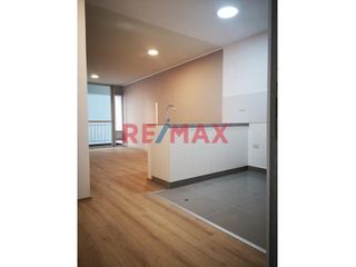 Foto 10 de Dpto En Edificio Moderno Y Exclusivo | Cerca Al Límite Con Pueblo Libre | Seguridad 24H Y Áreas Comunes