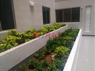 Foto 13 de Dpto En Edificio Moderno Y Exclusivo | Cerca Al Límite Con Pueblo Libre | Seguridad 24H Y Áreas Comunes