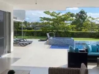 Foto 2 de ESPECTACULAR CASA EN SAN JOSE DE LAS VILLAS