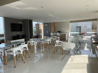 Foto 11 de AMOBLADO CENTRICO AV PARDO MIRAFLORES