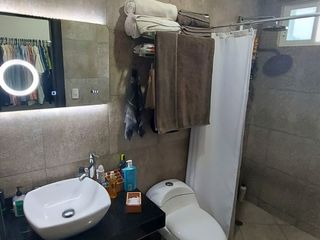Foto 14 de Via La Costa, Renta de Hermosa Casa 3 Dorm. en Urbanización Privada