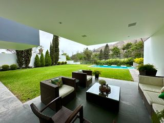 Foto 4 de Venta espectacular residencia Urb. La Planicie 1ra etapa, La Molina. Vista al golf