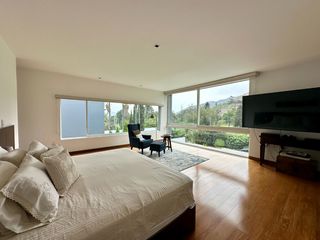 Foto 29 de Venta espectacular residencia Urb. La Planicie 1ra etapa, La Molina. Vista al golf