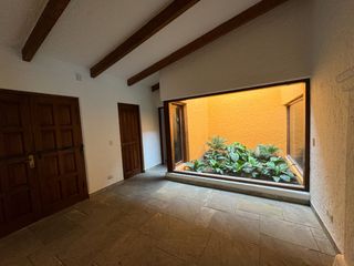 Foto 6 de Venta linda casa  muy cerca a Chacarilla. Surco
