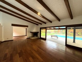 Foto 8 de Venta linda casa  muy cerca a Chacarilla. Surco