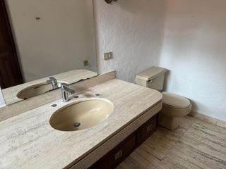 Foto 20 de Venta linda casa  muy cerca a Chacarilla. Surco