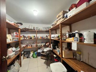 Foto 5 de VENDO CASA LA PLANICIE BASTANTE POTENCIAL