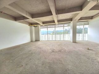 Foto 5 de OFICINA EN VENTA SECTOR VEREDA BOJACA AVENIDA PASEO DE LOS ZIPA TRES ESQUINAS CHIA CUNDINAMARCA