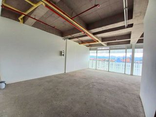 Foto 4 de OFICINA EN VENTA SECTOR VEREDA BOJACA AVENIDA PASEO DE LOS ZIPA TRES ESQUINAS CHIA CUNDINAMARCA