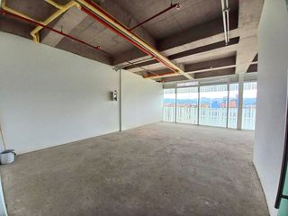 Foto 10 de OFICINA EN VENTA SECTOR VEREDA BOJACA AVENIDA PASEO DE LOS ZIPA TRES ESQUINAS CHIA CUNDINAMARCA
