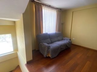 Foto 14 de Casa en renta 4 dormitorios en Urbanización Santa Lucia Norte de Quito