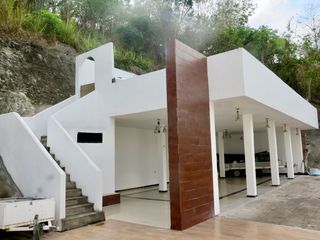 Foto 4 de ¡Gran oportunidad para vivir bien! 🌿  Se vende  o se arrienda casa con un lote de 2 hectáreas
