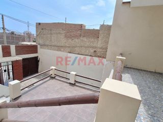 Foto 10 de Casa En Venta Av. Libertad Huanchaco Tradicional 4 Cuadras De La Playa 232.70M2-1115492