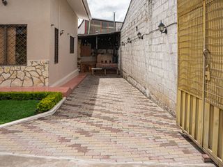 Foto 3 de Casa en Venta, Sector Cuartel Cayambe, Ricaurte, Cuenca