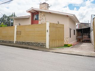 Foto 4 de Casa en Venta, Sector Cuartel Cayambe, Ricaurte, Cuenca