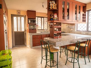 Foto 11 de Casa en Venta, Sector Cuartel Cayambe, Ricaurte, Cuenca