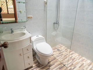 Foto 16 de Casa en Venta, Sector Cuartel Cayambe, Ricaurte, Cuenca