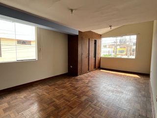 Foto 22 de HERMOSA CASA EN ESQUINA EN VENTA - LA PERLA CALLAO