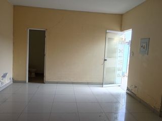 Foto 9 de LOCAL INDUSTRIAL DE 2,000 M2. EN LURIN