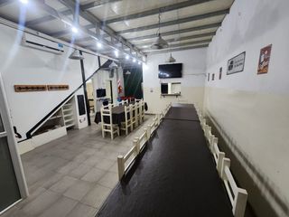 Foto 7 de Salon de eventos ,con fondo de comercio y habiltacion  comercial PH