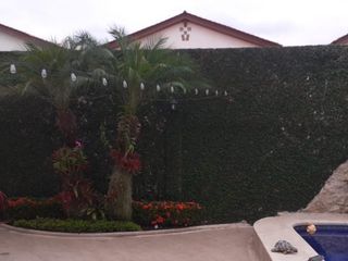 Foto 8 de VENTA - HERMOSA CASA EN TERRANOSTRA - MASTER BAÑO W.CLOSET A/C,  2 DORMITORIOS CON BAÑO COMPARTIDO A/C - PISCINA