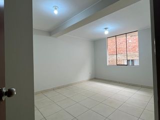 Foto 11 de Bonito Dpto. En Venta Sjm 3Er. Piso - 