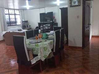 Foto 3 de Vendo Casa de 438.67m, Chillogallo Santa Martha